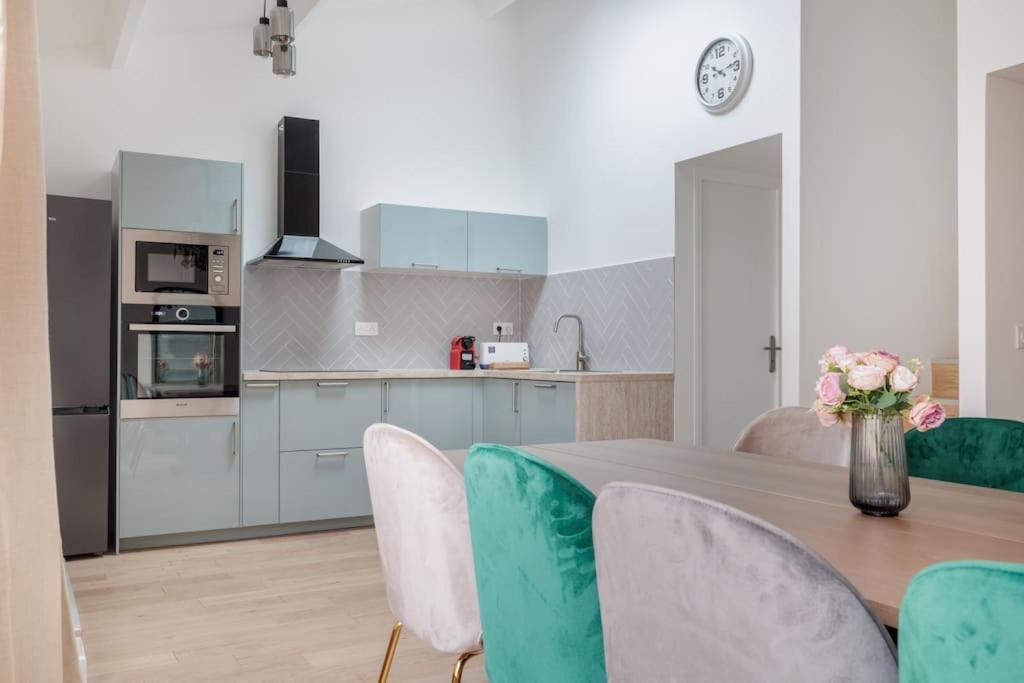 Superbe Appartement 8 Personnes #5 Asnières 외부 사진